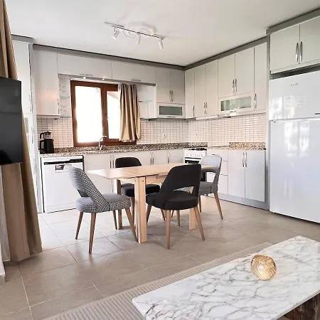 アパート Spacious & Serene Retreat In Prime Location Of - Antalya *